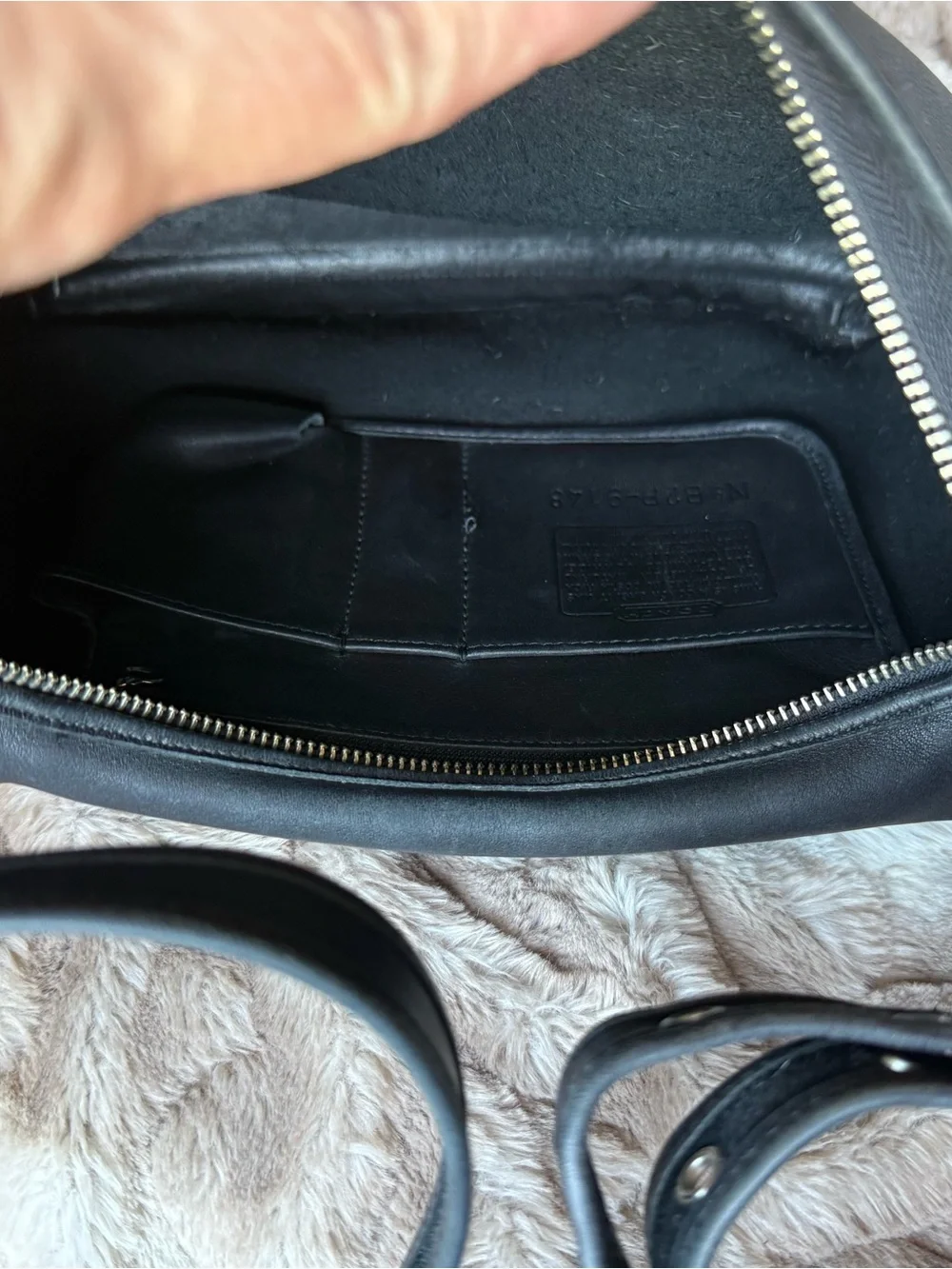 Coach Black Leather Shoulder Bag - Picture 9 of 14
